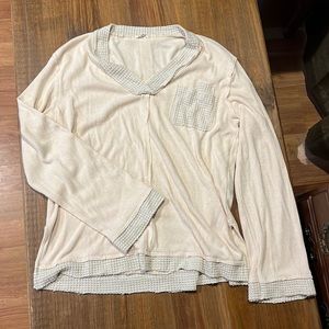 POL light sweater top size L